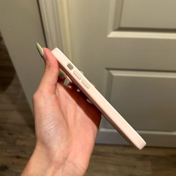 IPhone 13 Apple Case - Picture 6 of 8